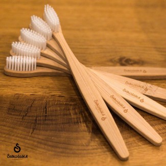 Naturalna szczoteczka do mycia zębów z bambusa