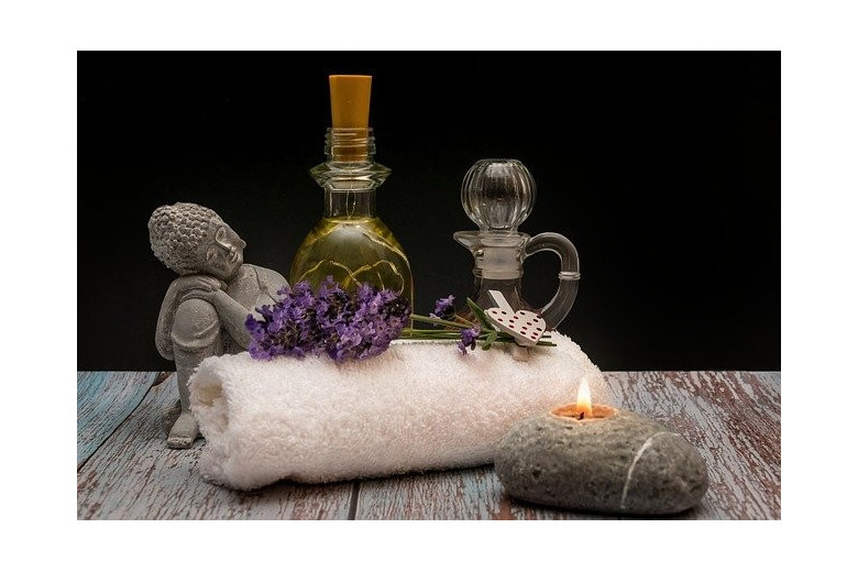 EKSPLOZJA W LABORATORIUM POCZĄTKIEM ''AROMATERAPII''