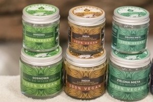 Naturalne pasty do zębów bez fluoru